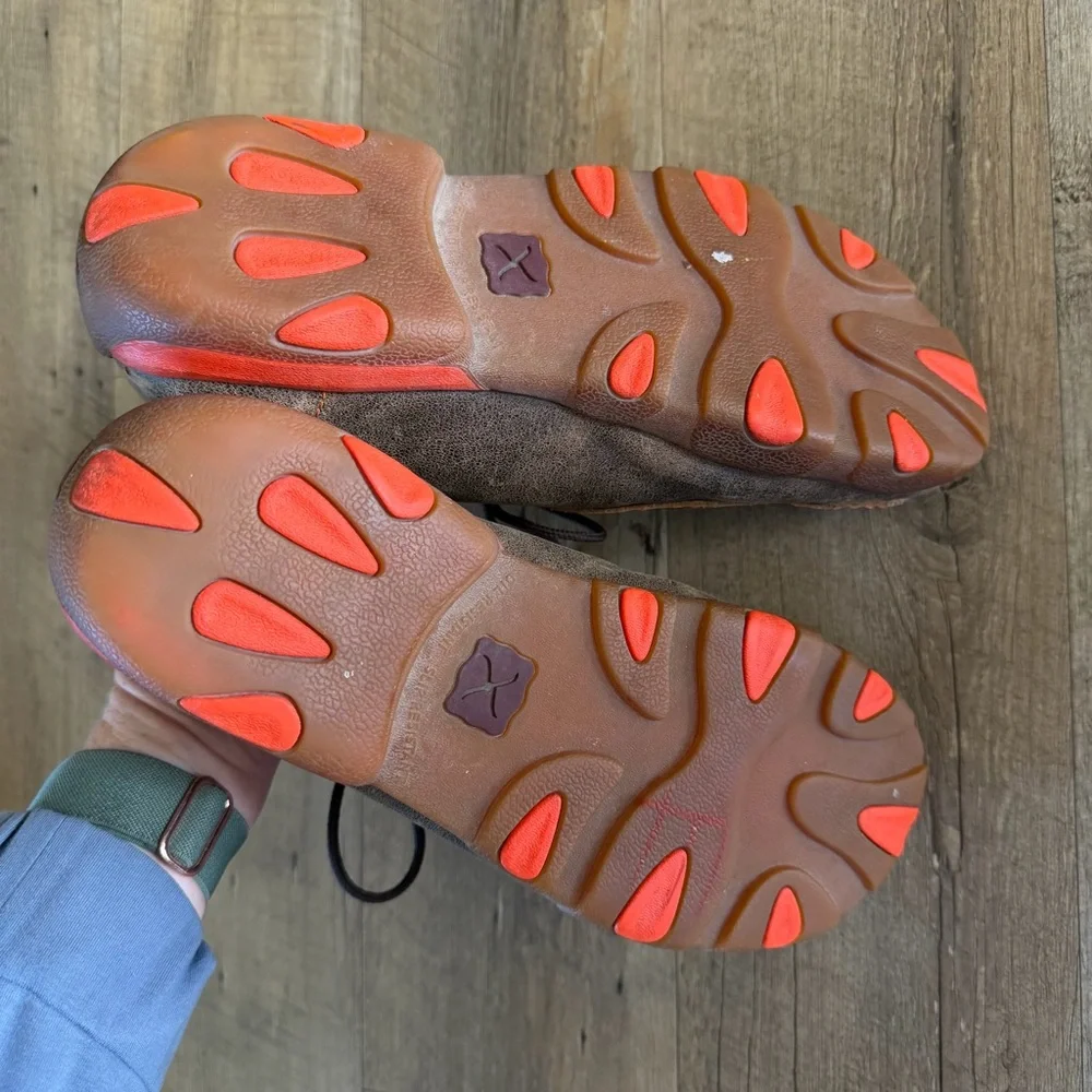 Twisted X Men's Brown & Orange Driving Moc